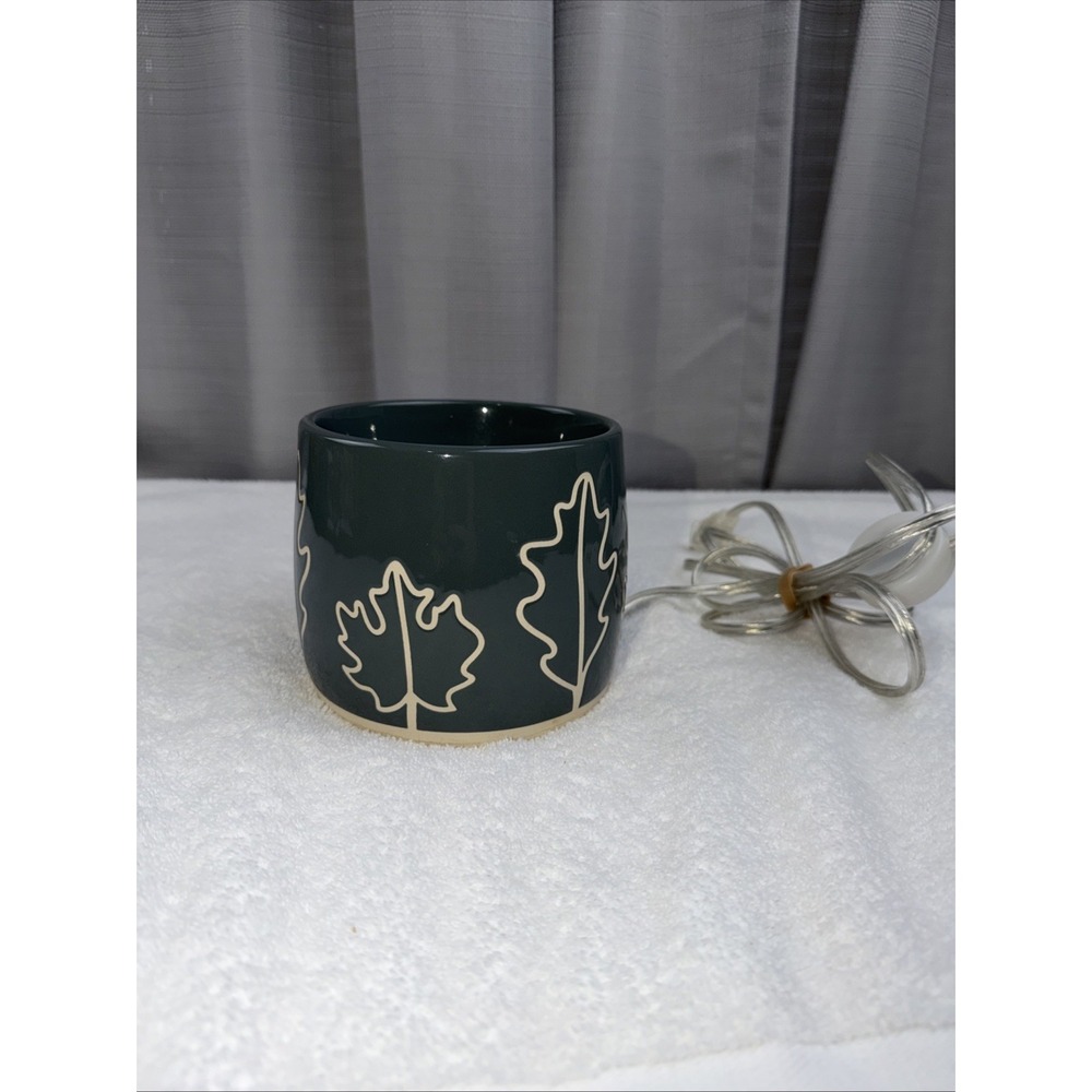 Yankee Candle Meltcup Warmer Flameless Electric With Timer Green Cream Leaves